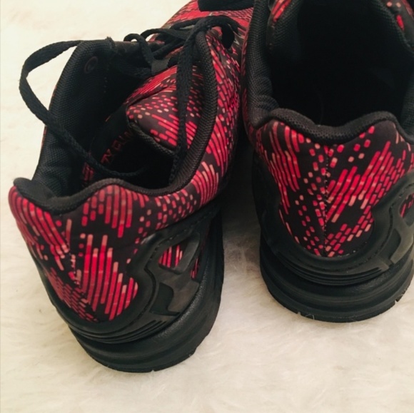 Adidas - Picture 3 of 6